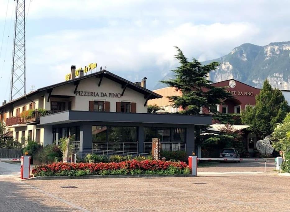 Alloggio Con Idromassaggio E Super Vista Nave San Felice Exterior photo